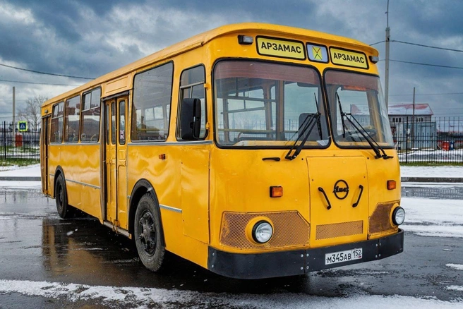 Последние автобусы продали на аукционе | Источник: novgorod_52 / vk.com