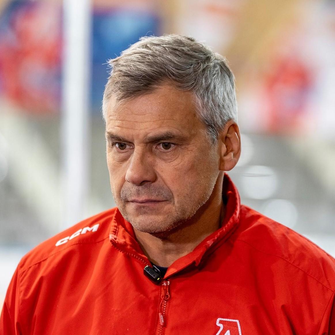 <p>Дмитрий Квартальнов</p>