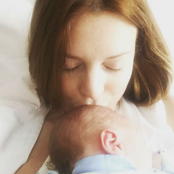 Наталья Подольская поделилась снимком новорожденного сына буквально на следующий день после родов