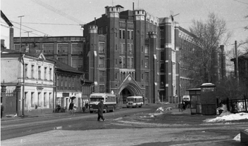 Так выглядела улица Электрозаводская в 1962–1963 годах | Источник: семейный архив М.&nbsp;М.&nbsp;Рычажкова
