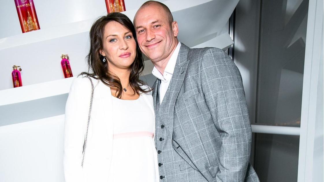 Анастасия Ларина после развода пыталась вернуть Константина Соловьева бывшей жене: &laquo;Забирай его!&raquo;