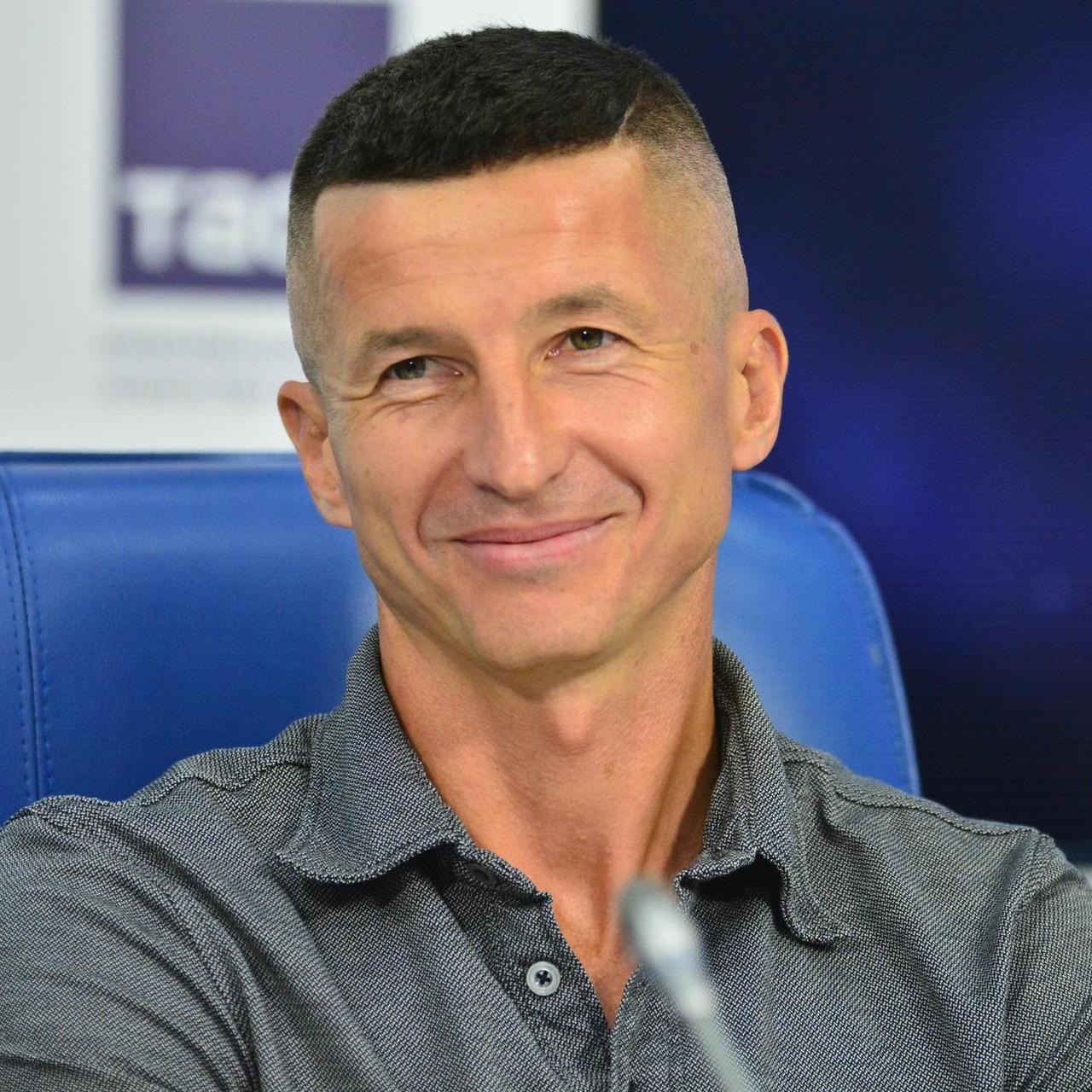 «У него постоянно операции, химии»: в каком состоянии больной раком Евгений Алдонин, проходящий лечение в Германии