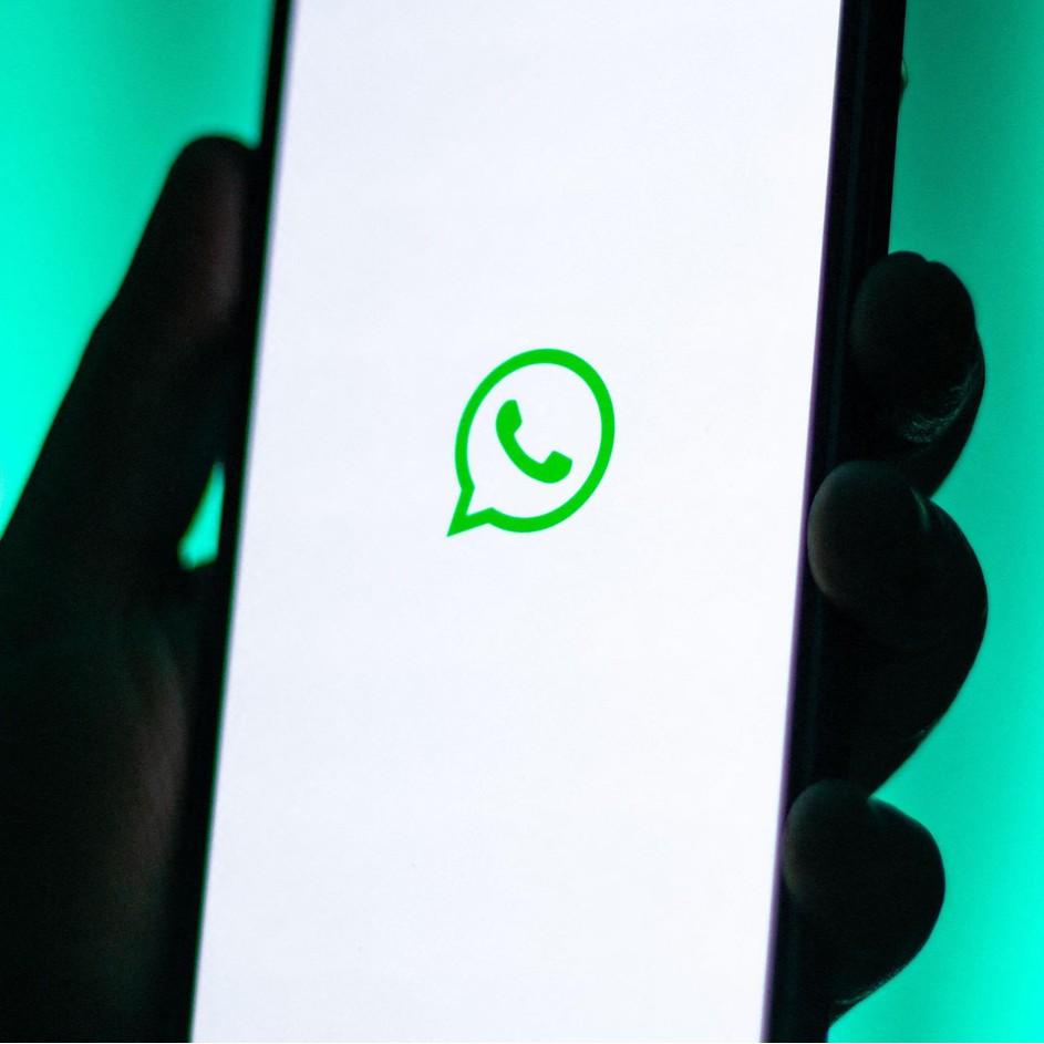 WhatsApp* перестал работать в России: в чем причина и что делать