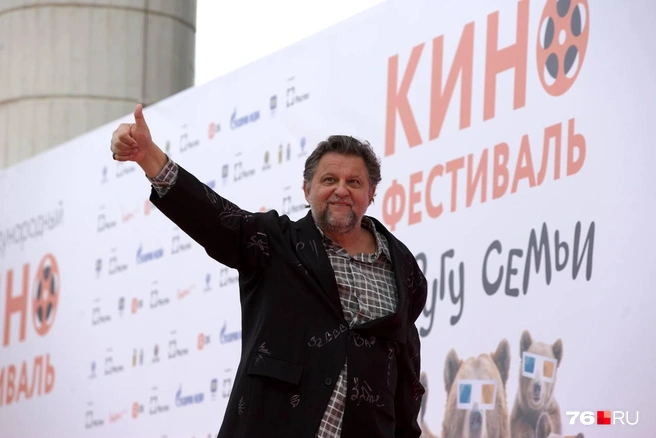 На кинофестиваль приехал Александр Самойленко. Актер играл стоматолога в сериале «Папины дочки» (16+) | Источник: Кирилл Поверинов / 76.RU
