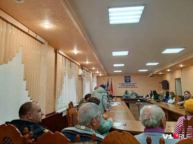Публичные слушания прошли бурно и весьма эмоционально | Источник: читатели V1.RU