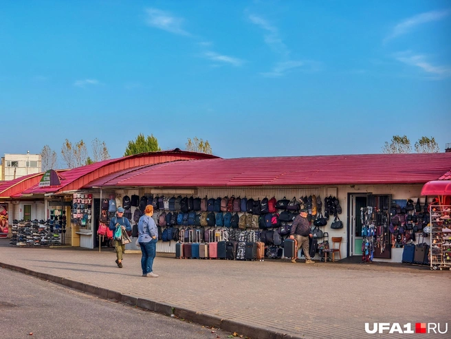 Где-то здесь переодеваются на газетках | Источник: Булат Салихов / UFA1.RU