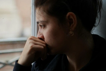 «В 34 года после нескольких неудачных отношений потеряла надежду создать семью. Как свыкнуться с тем, что до конца жизни я останусь одна?»