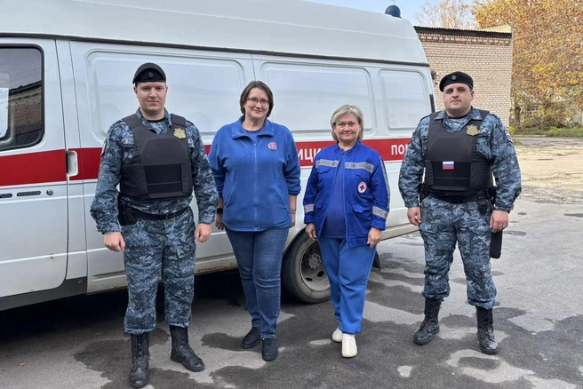 Приставы спасли пенсионера с инсультом | Источник: r74.fssp.gov.ru