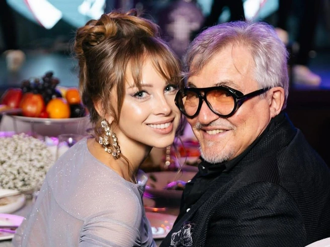 Даже пережив измену, Дмитрий не планирует натянуть злобный оскал и нещадно мстить | Источник: polinadibrova / Instagram.com (экстремистская организация, деятельность запрещена на территории РФ)