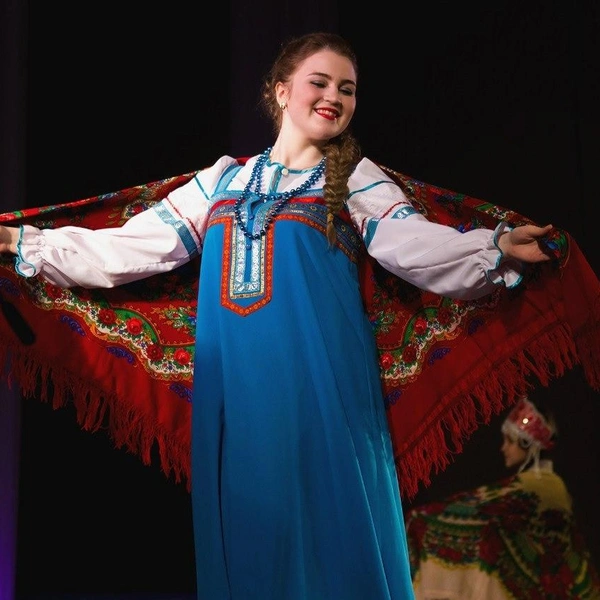 Юлия окончила колледж с красным дипломом по специальности «сольное и хоровое народное пение» | Источник: Колледж культуры и искусств имени И. С. Палантая / Vk.com