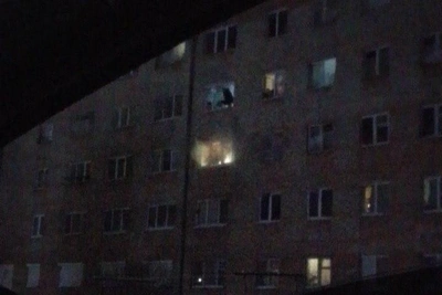 Ural Man Catches Newborn Girl Thrown from Fourth Floor