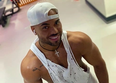 Мондезир вновь бросил камень в огород Ефременковой: «Для нее дети — всего лишь инструмент»