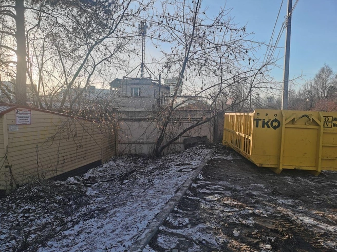 Регоператор прислал фотографию вновь установленного контейнера на Магистральной | Источник: пресс-служба «Про ТКО»