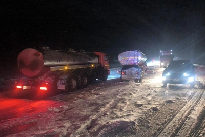 10 автомобилей столкнулись в Черемховском районе, движение затруднено