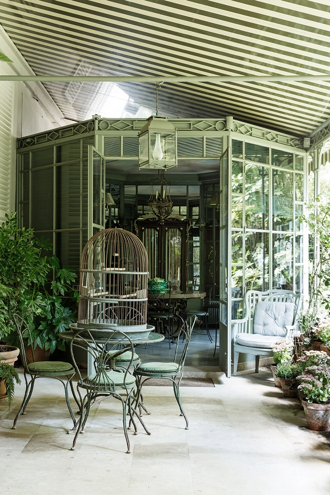 Сад Пьера Берже, партнера и сподвижника Ива Сен-Лорана | Источник: Маттео Карассале / Photofoyer