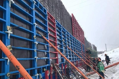 Рабочий погиб на стройке кампуса в Архангельске