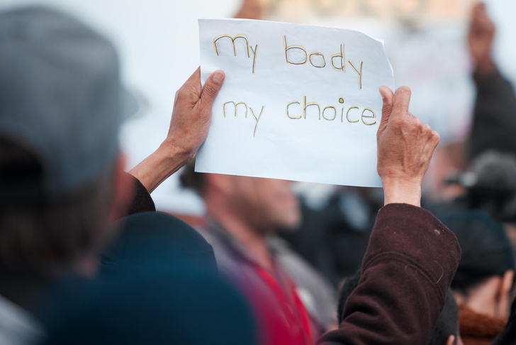Несовершеннолетние девушки в Дании получат возможность делать аборт с 15 лет