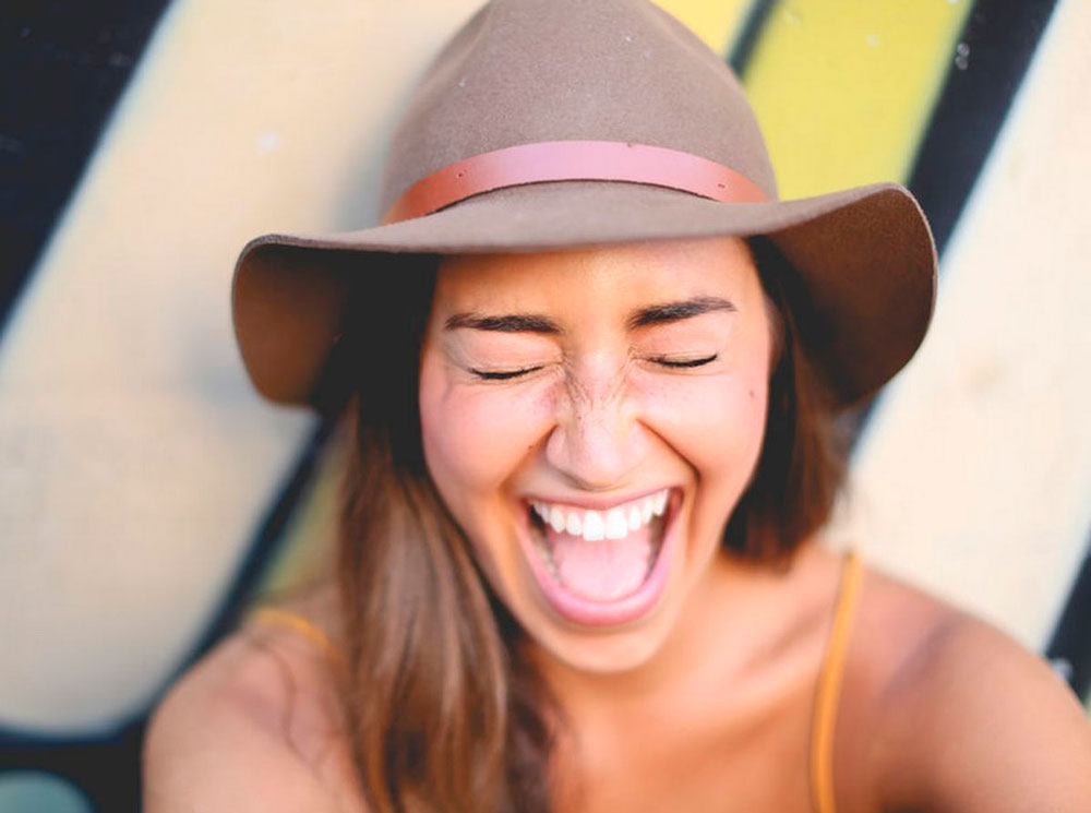19 способов почувствовать себя счастливой | marieclaire.ru