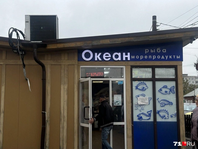 Уже в полдень было много народа | Источник: Виктория Денисова / 71.RU