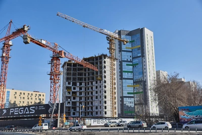 Новый жилой комплекс на месте заброшенного котлована