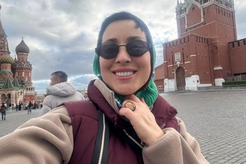 Алена Зимина: «Девушки с цветами ко мне приходят — за то, что благодаря моему видео получают страховые выплаты…»