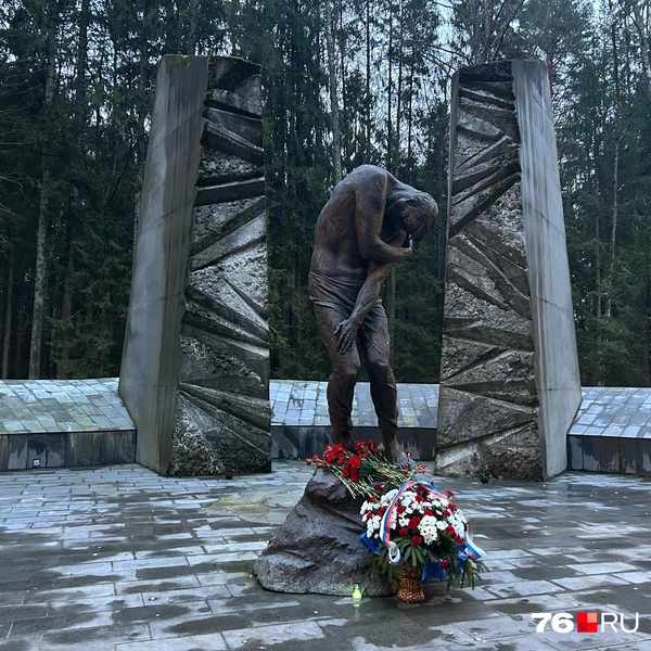 Памятник жертвам политических репрессий | Источник: Екатерина Тарыгина / 76.RU