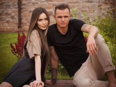 Над Тарасовым и Костенко смеется весь интернет — она показала его в трусах