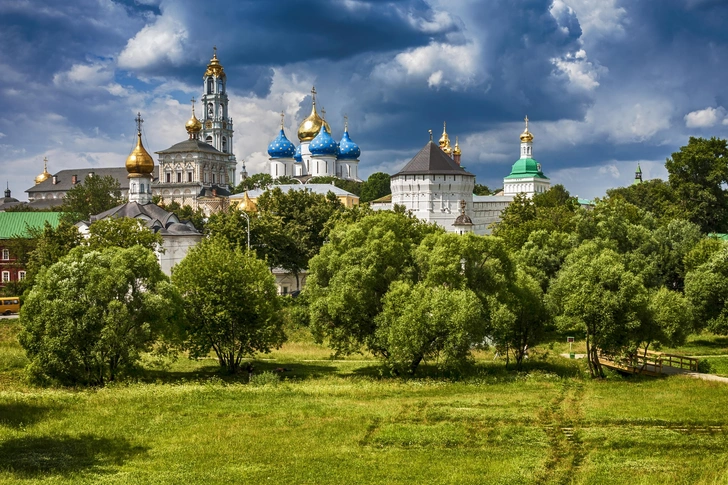 «Дорога в Лавру»: как пройти популярный паломнический маршрут за 3 дня — личный опыт | Источник: Vlas Telino studio/Shutterstock/Fotodom.ru