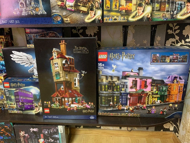 Для коробок есть специальные стеллажи | Источник: читатель 161.RU