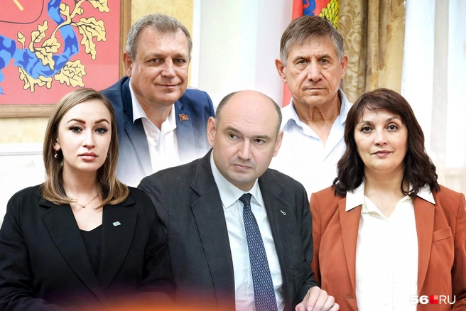 Все пять кандидатов | Источник: Избирком Оренбургской области — t.me / Юрий Скулыбердин — Городские медиа