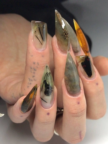 Искусство на кончиках пальцев | Источник: ТГ-канал Марины