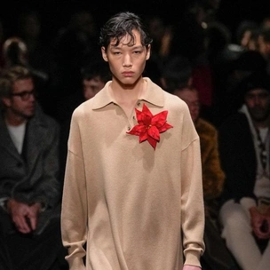 Алматинец Нурсултан Ондас вновь вышел на подиум у JW Anderson