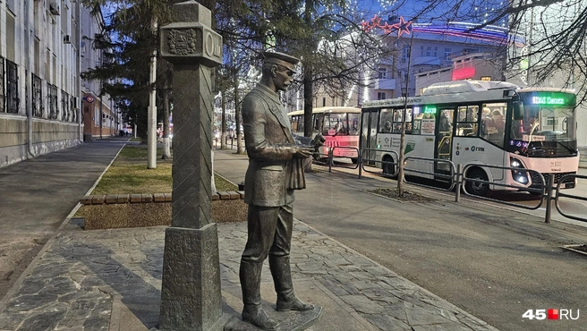 Композиция «Нулевой километр» | Источник: Дарья Никитченко / 45.RU