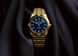 Виктория Бекхэм создала коллекцию часов для Breitling