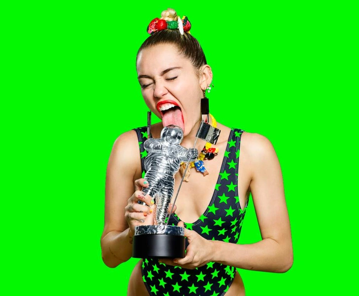 Майли Сайрус MTV VMA 2015