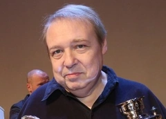Александр Семчев: «Думаю о подтяжке. Морда – как у бульдога»