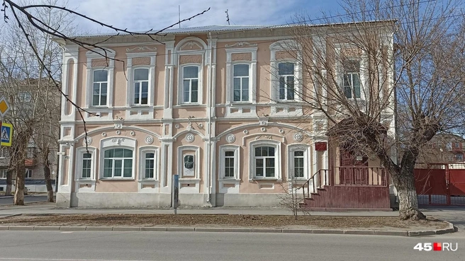 Дом городского головы Федора Шветова | Источник: Анна Сарапульцева /45.RU