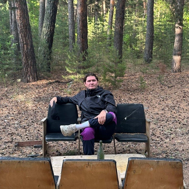 Скуратов отдыхал в Чернолучье | Источник: viktorskuratov / instagram*,