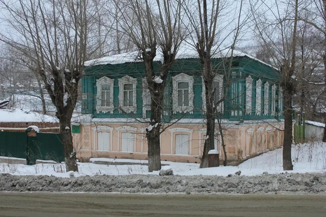 Внешне здание выглядит вполне прилично | Источник: наследие.дом.рф