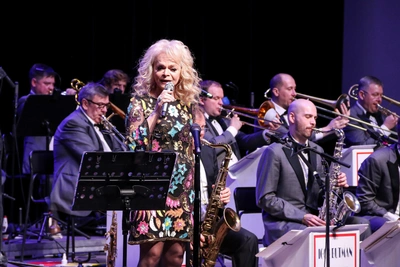 Зрители готовы платить за ностальгию по 90-м