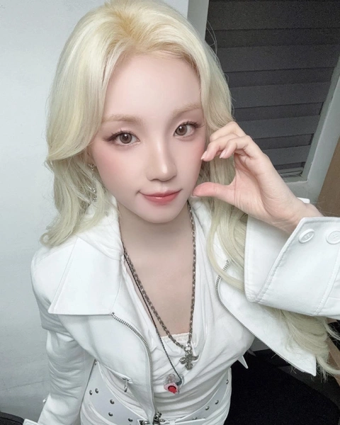 Источник: i_dle_official