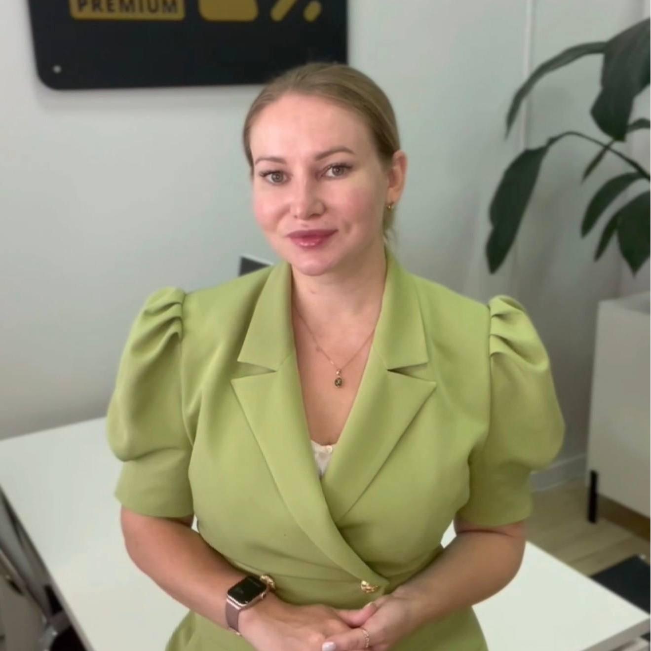 <p>руководитель агентства Вероника Леонова</p>