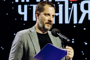 Александр Цыпкин выступит с программой «Гуднайт, Америка, О!» в театральном центре «На Страстном» 10 мая
