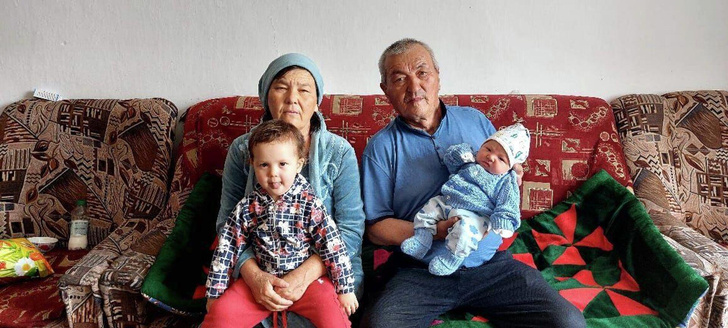 Ей 54, ему 64: пенсионеры стали родителями во второй раз