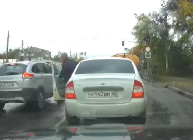 Второй участник «дорожных разборок» в Дашково-Песочне рассказал свою версию произошедшего | ya62.ru