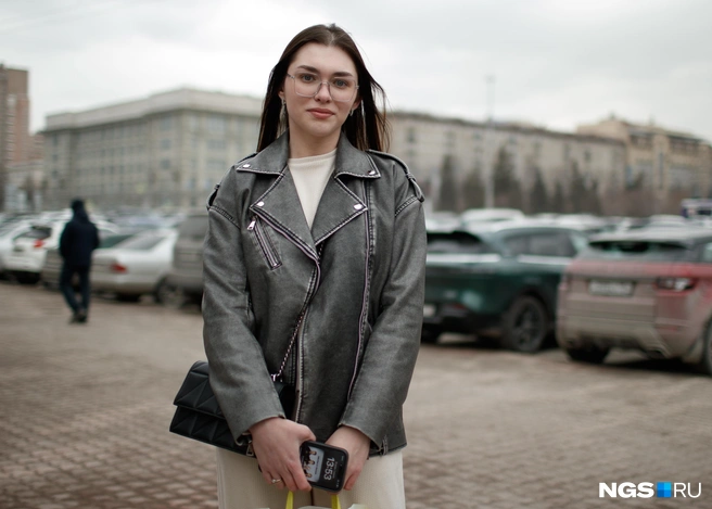 Ценовой предел за маникюр для Екатерины — 5 тысяч рублей | Источник: Андрей Бортко / NGS.RU