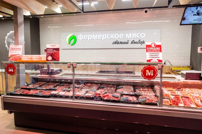 В постоянном наличии будет свежая охлажденная мясная и рыбная продукция | Источник: ООО «Маяк»