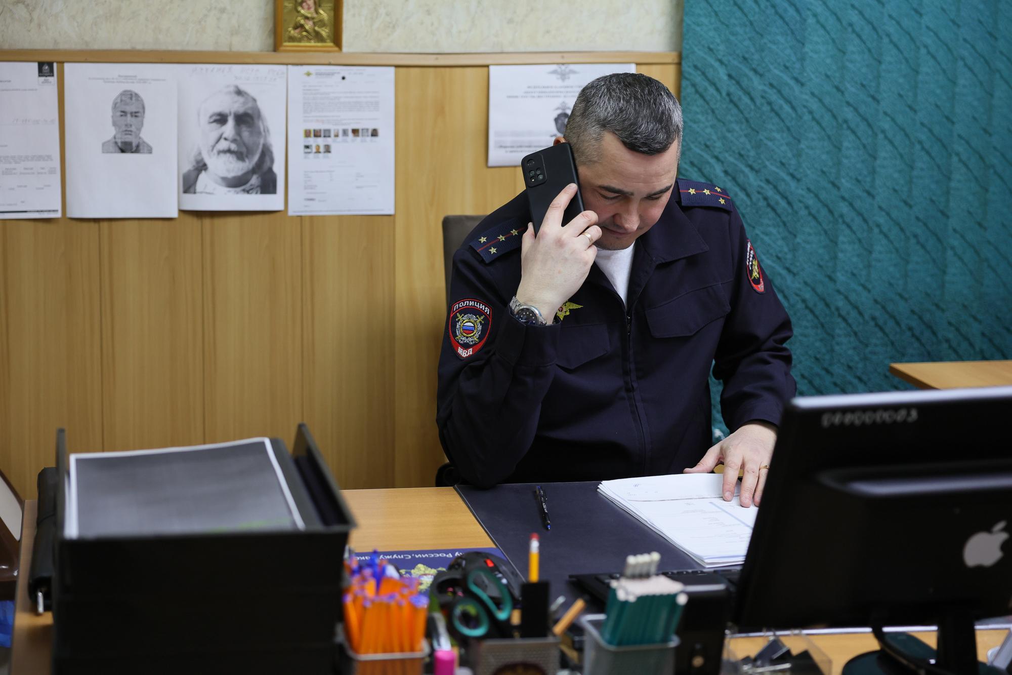 «Вы должны схватить ее за задницу и затащить в туалет». Тюменка пожаловалась Бастрыкину на пикапера — его учеников уже задержали
