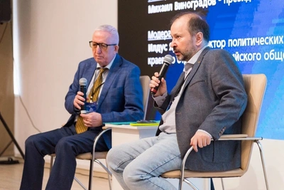 Виноградов о социальном паре и ИИ на МедиаСаммите