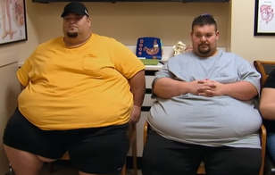 Братья скинули 350 кг на двоих: но один остался недоволен